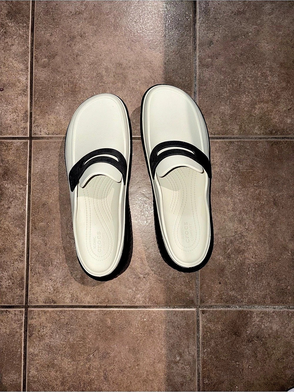 Crocs Stomp Loafer White & Black Slip-Ons